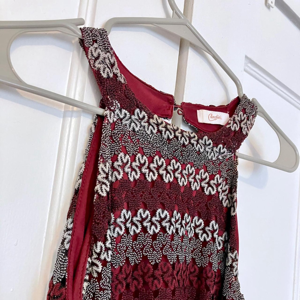 ❤️🖤 CHIC CANDIE'S BURGUNDY LACE HALTER DRESS 🖤❤️ - Picture 2 of 5